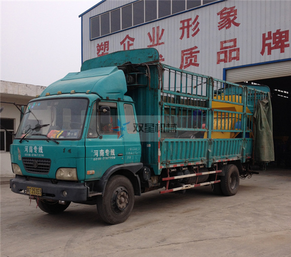 <a href='https://www.sxjx6.com/psj/87.html' target='_blank'><span>废铁破碎机</span></a>厂家设备发货现场