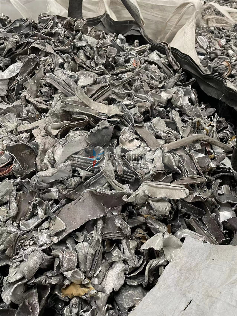 断桥铝破碎机物料破碎效果