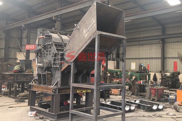 旧金属资源再生加工就用废钢铁破碎机设备